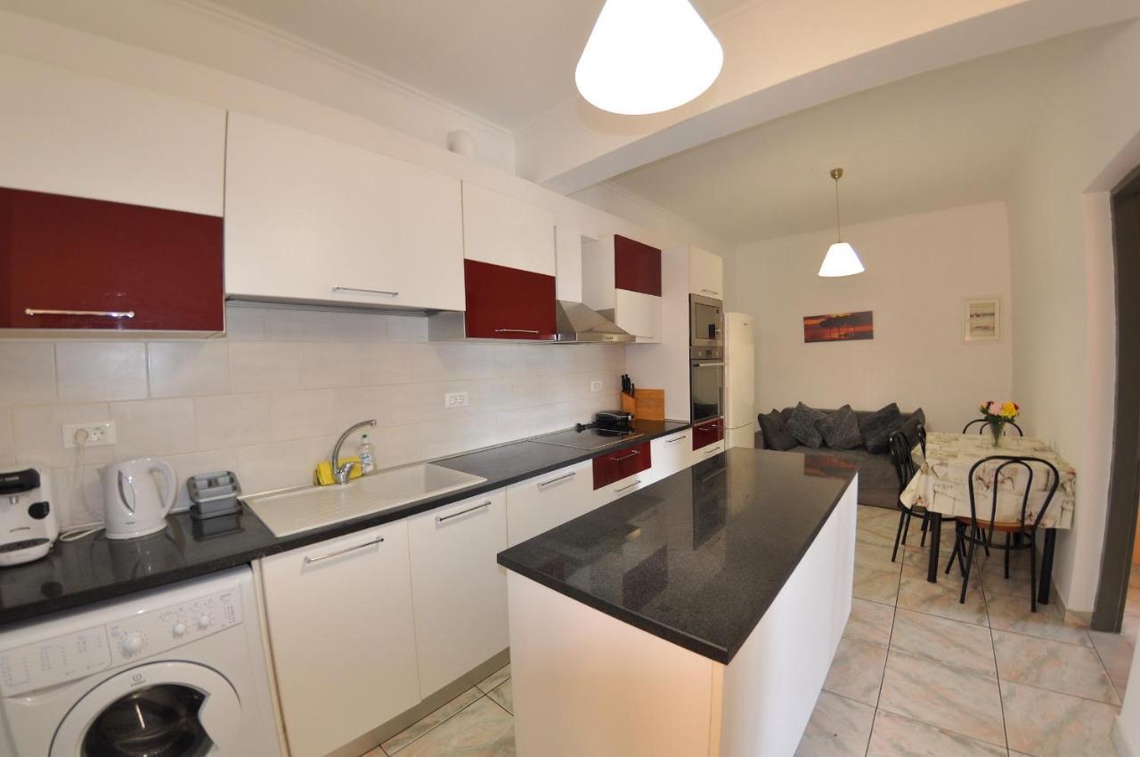 Maria Apartments - Roumanis Liapades Bagian luar foto