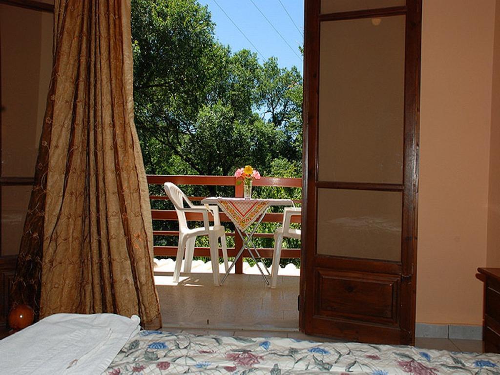 Maria Apartments - Roumanis Liapades Ruang foto