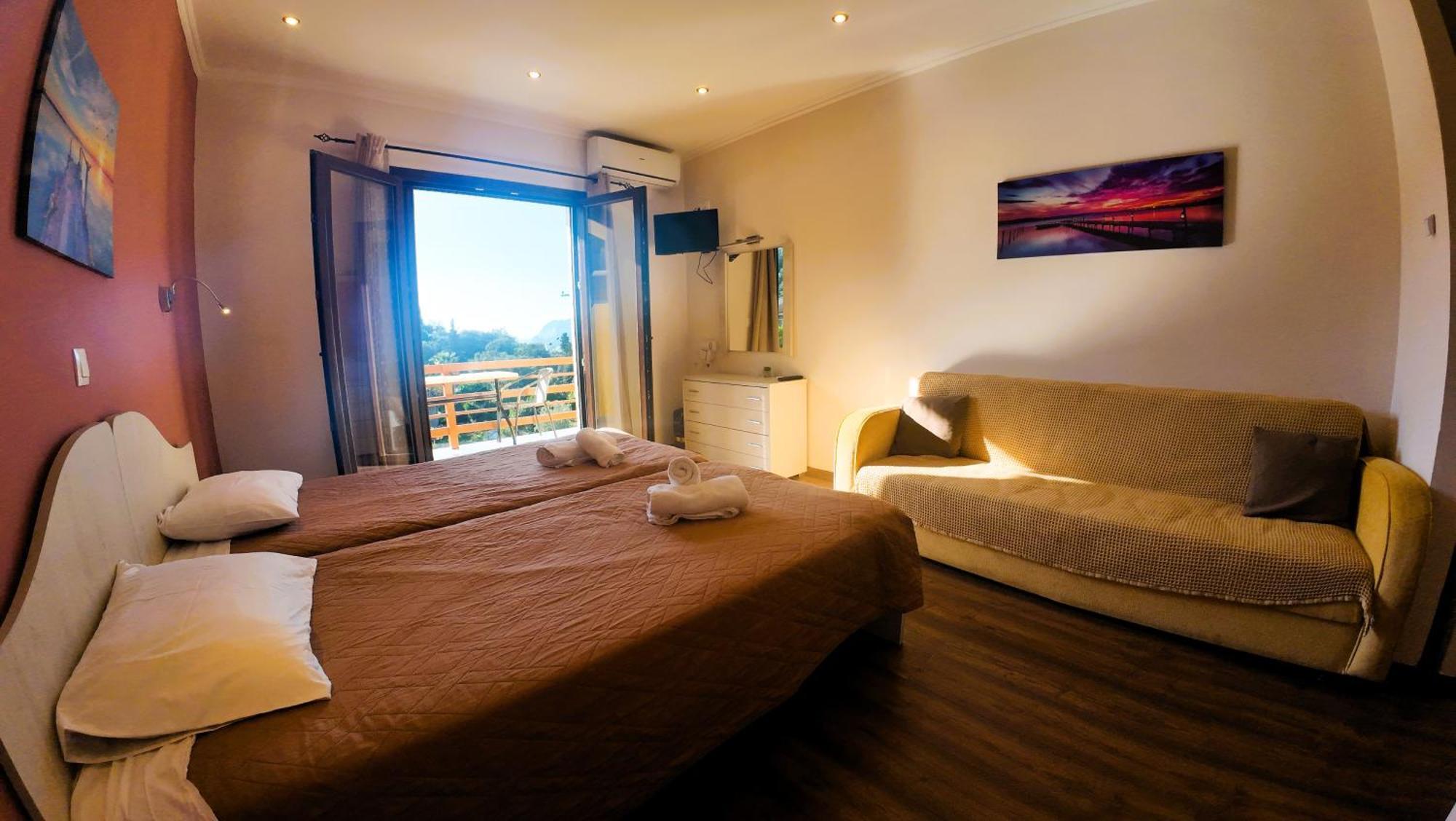Maria Apartments - Roumanis Liapades Bagian luar foto