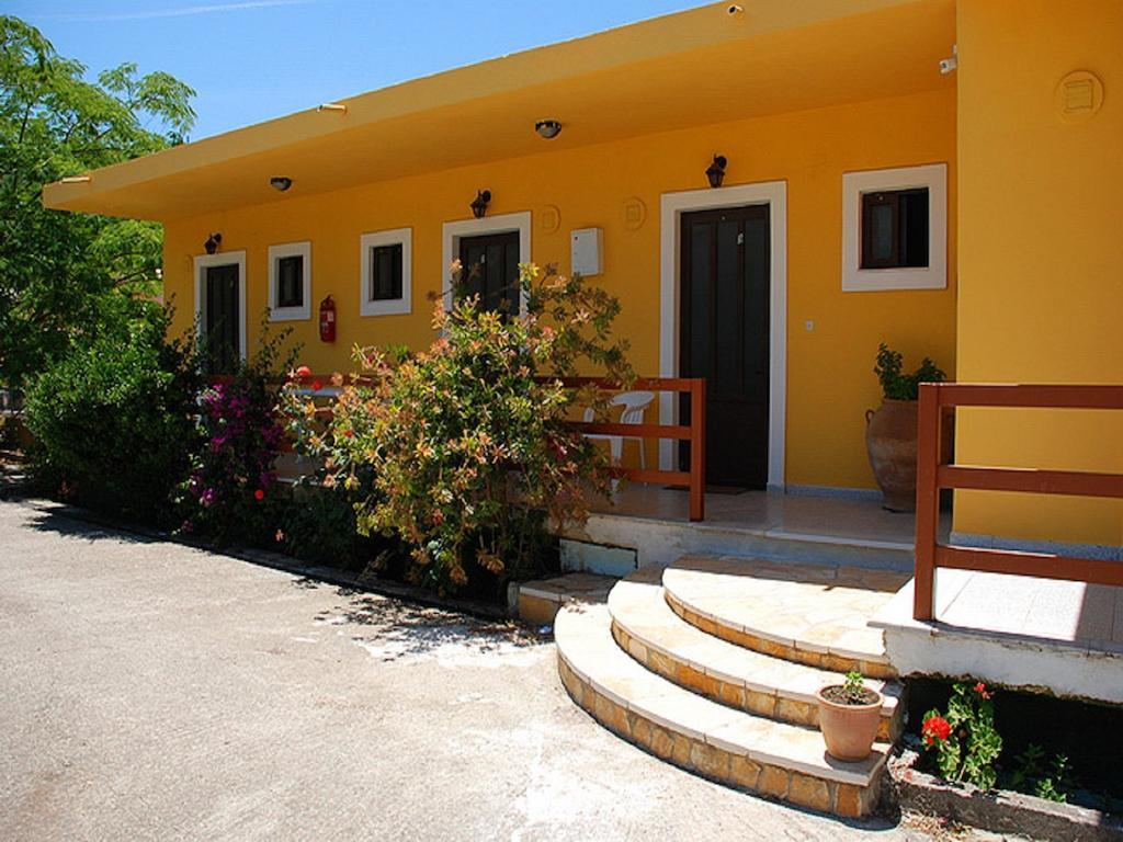 Maria Apartments - Roumanis Liapades Ruang foto